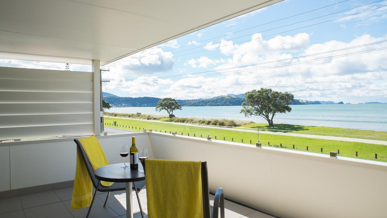 The Oceanside Motel Whitianga Buitenkant foto