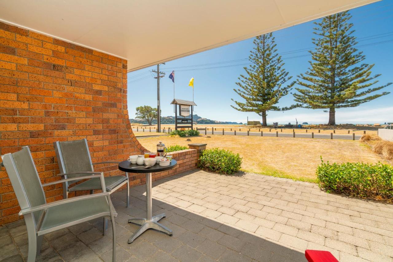 The Oceanside Motel Whitianga Buitenkant foto
