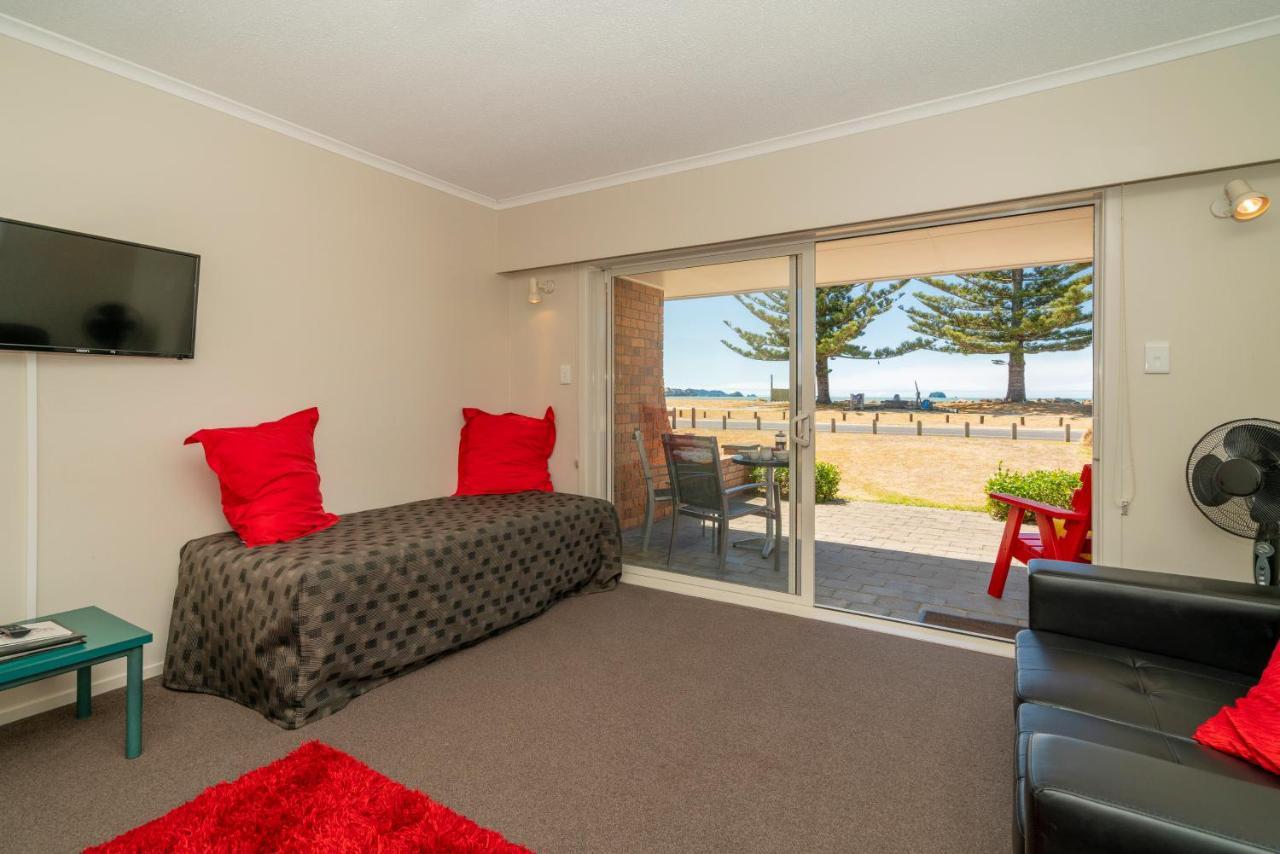 The Oceanside Motel Whitianga Buitenkant foto